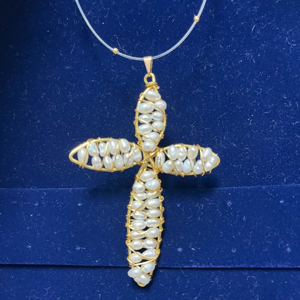 NWT Handmade Pearl and Gold Jewelry Wire 18K Plated Craft - Made by me